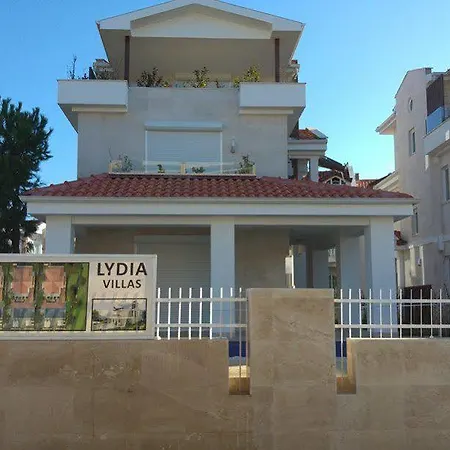 Lydia Hotel *